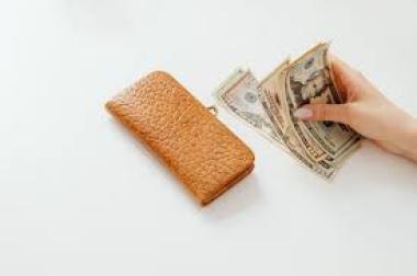 Tips Menabung ala "Sandwich Gen" untuk Keuangan yang Lebih Sehat