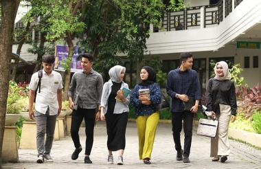 Universitas Swasta di Bandung dengan Program Studi Bisnis Digital