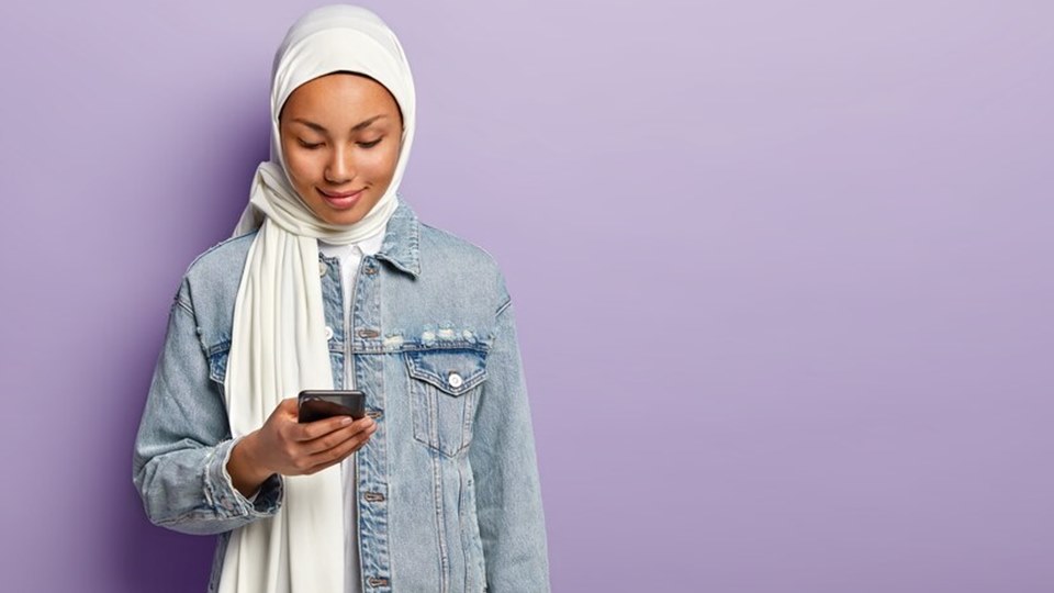 Menjaga Kedisiplinan Ibadah dengan Aplikasi Waktu Sholat