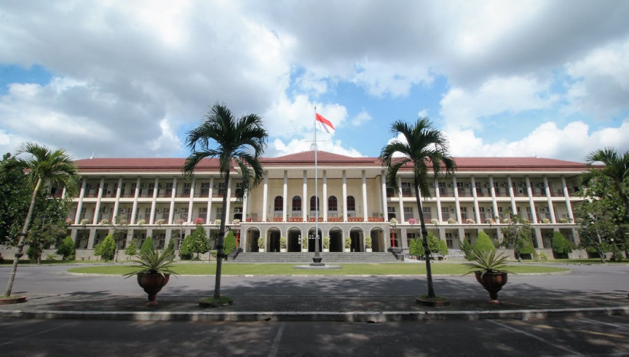 Gunakan Hasil Tryoutmu untuk Tembus Passing Grade UGM, Begini Caranya!