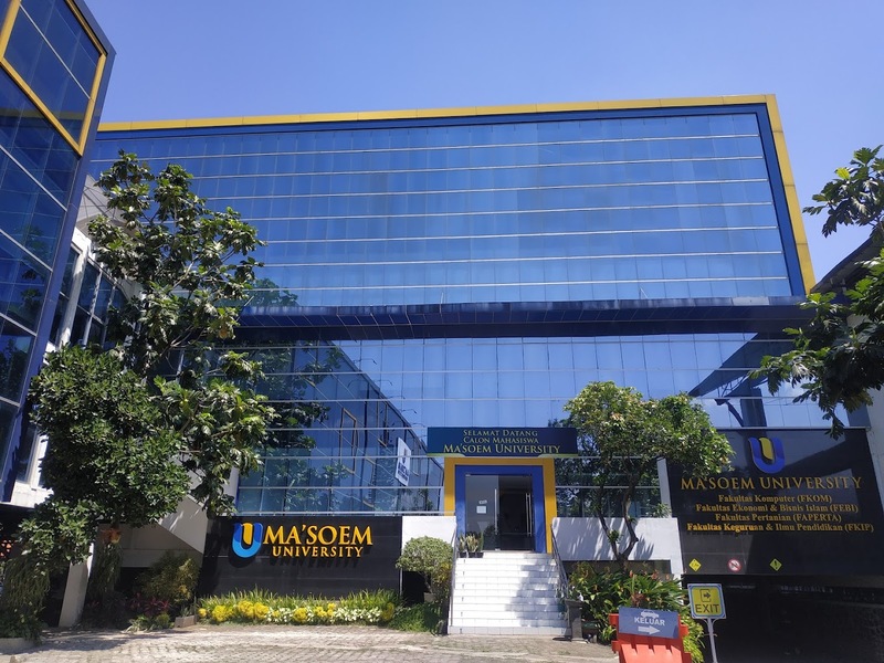 Ayo Tingkatkan Kesempatan Kerja Sambil Mencapai Gelar Sarjana dengan Kelas Karyawan Masoem University!