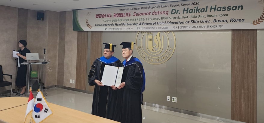 Profesor Kehormatan Haikal Hassan, Simbol Kepercayaan Dunia kepada Indonesia