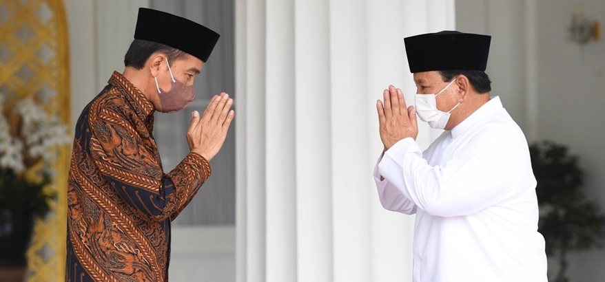 Lewat Kekuasaan , Akhirnya Jokowi Memilih Dukung Prabowo dan Menghianati PDIP